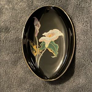 Gorgeous Vintage Yamaji Japan Black Trinket Tray With Pink Calla Lilies.